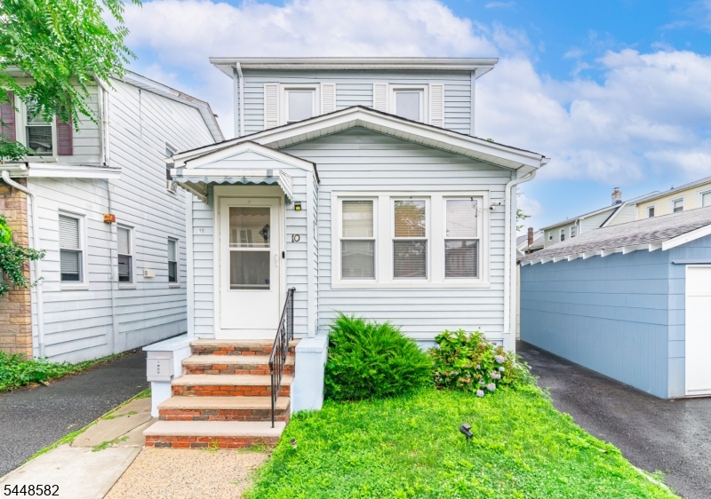 10 Lentz Place Irvington NJ 07111