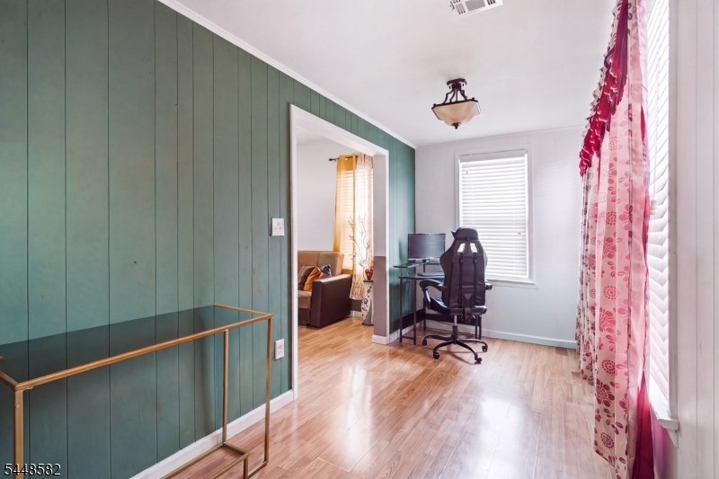 10 Lentz Place Irvington NJ 07111