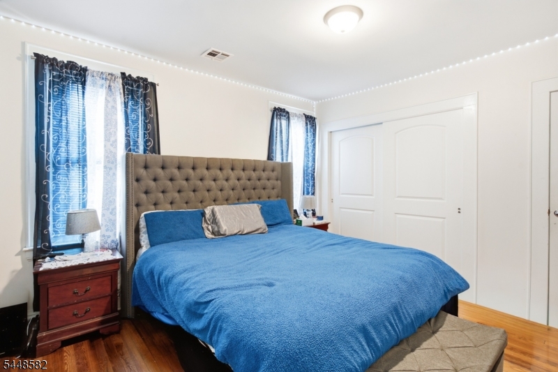 10 Lentz Place Irvington NJ 07111