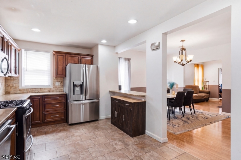 10 Lentz Place Irvington NJ 07111