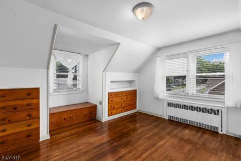 75 Lancaster Road Woodbridge NJ 07067