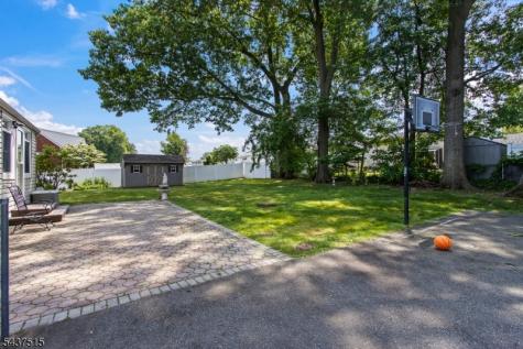 75 Lancaster Road Woodbridge NJ 07067