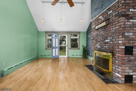 75 Lancaster Road Woodbridge NJ 07067