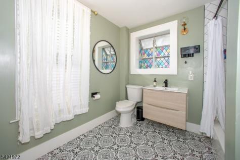 5 Cedar Street Newton NJ 07860