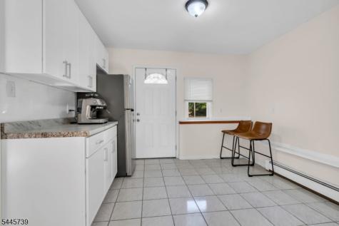 33 Oak Avenue Pequannock NJ 07440