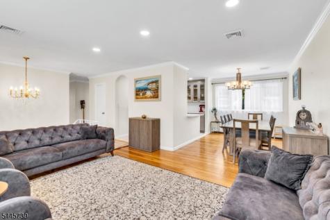 33 Oak Avenue Pequannock NJ 07440
