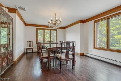 3 Manrodt Court Kinnelon NJ 07405