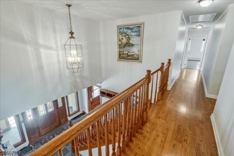 3 Manrodt Court Kinnelon NJ 07405