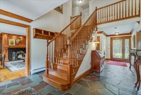 3 Manrodt Court Kinnelon NJ 07405