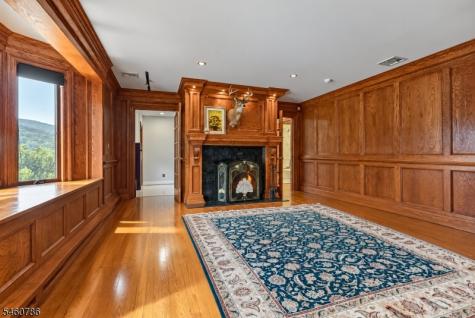 3 Manrodt Court Kinnelon NJ 07405