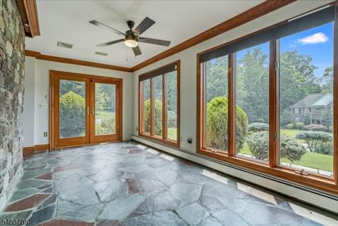 3 Manrodt Court Kinnelon NJ 07405