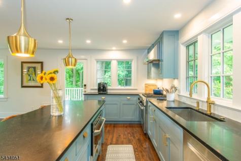 487 Highland Avenue Montclair NJ 07043