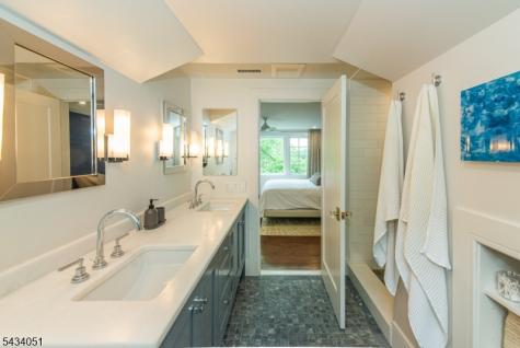 487 Highland Avenue Montclair NJ 07043