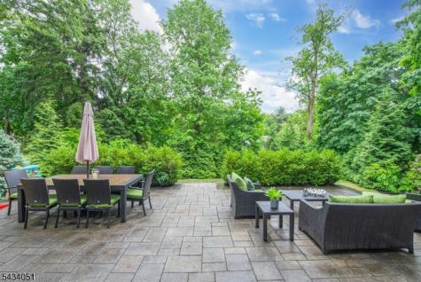 487 Highland Avenue Montclair NJ 07043