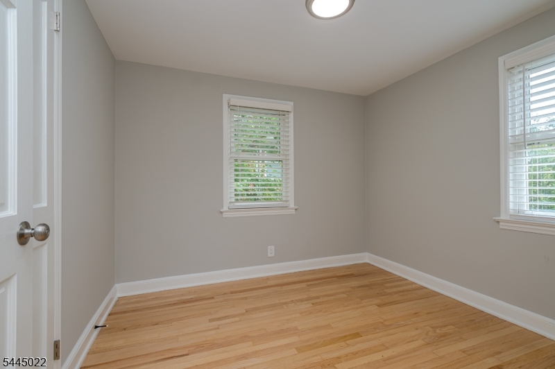 39 Amboy Avenue Metuchen NJ 08840