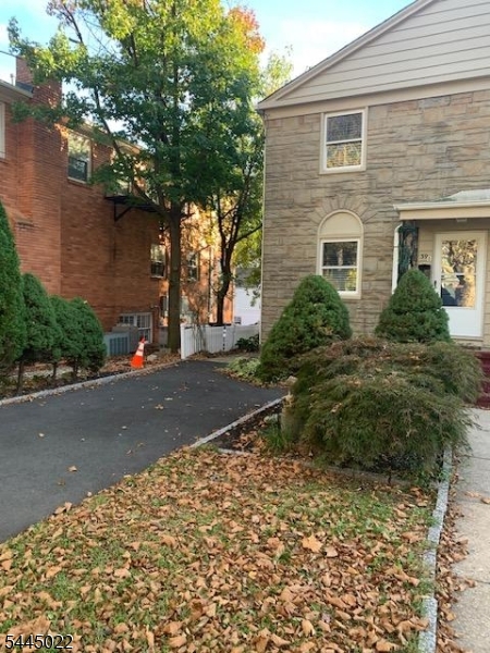 39 Amboy Avenue Metuchen NJ 08840