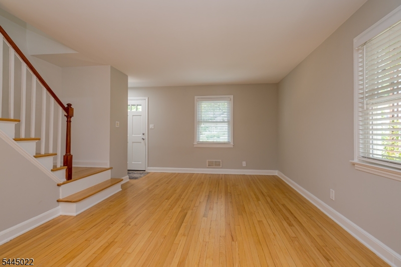 39 Amboy Avenue Metuchen NJ 08840