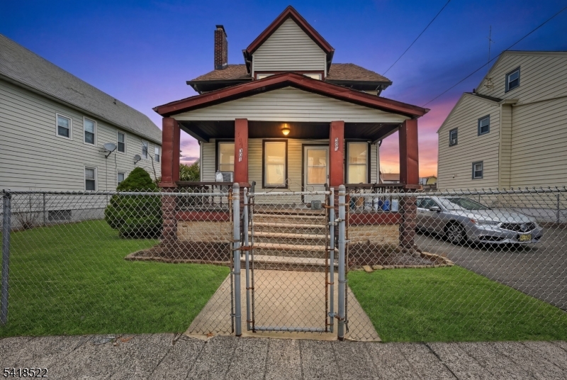 501 E 32nd Street Paterson NJ 07504