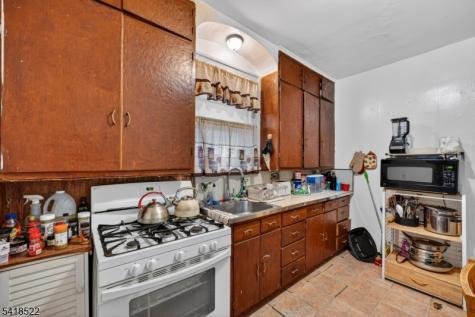 501 E 32nd Street Paterson NJ 07504
