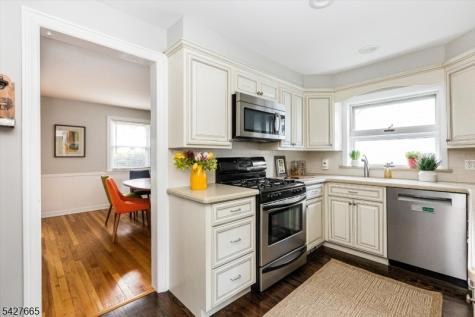 199 Stonehouse Road Bloomfield NJ 07028