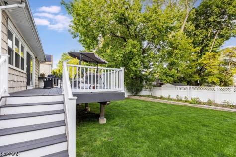199 Stonehouse Road Bloomfield NJ 07028