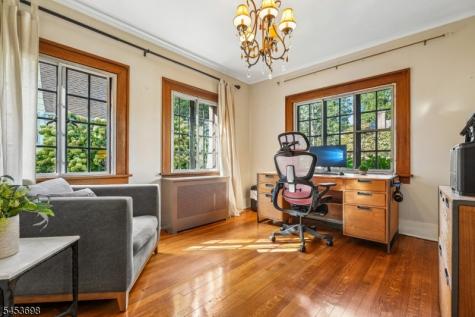 136 Summit Avenue Montclair NJ 07043