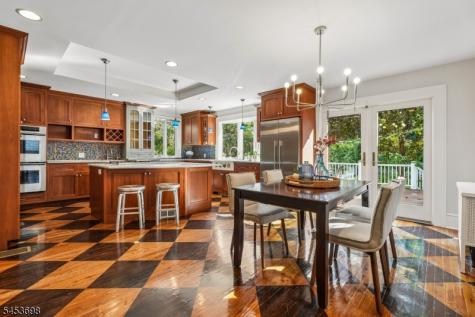 136 Summit Avenue Montclair NJ 07043