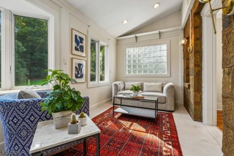 136 Summit Avenue Montclair NJ 07043