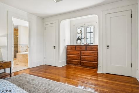 136 Summit Avenue Montclair NJ 07043