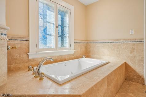 136 Summit Avenue Montclair NJ 07043