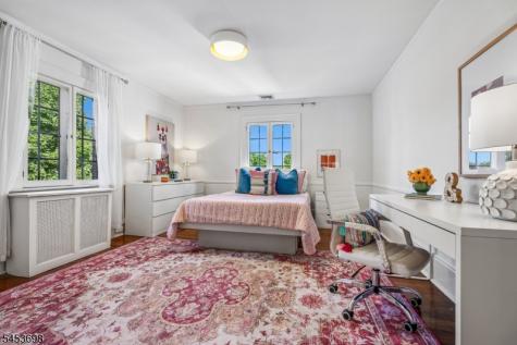 136 Summit Avenue Montclair NJ 07043