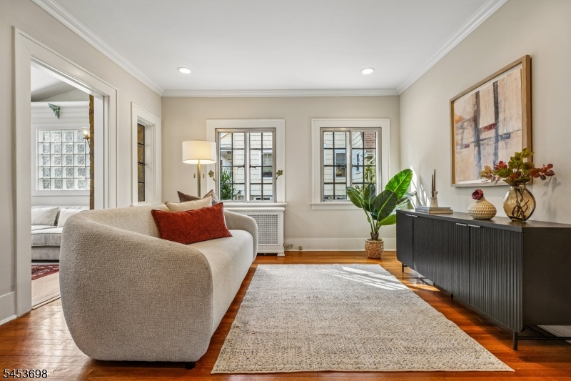 136 Summit Avenue Montclair NJ 07043
