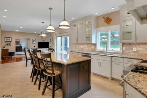 26 Rainbow Drive Long Hill NJ 07946