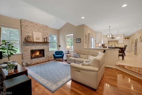 26 Rainbow Drive Long Hill NJ 07946