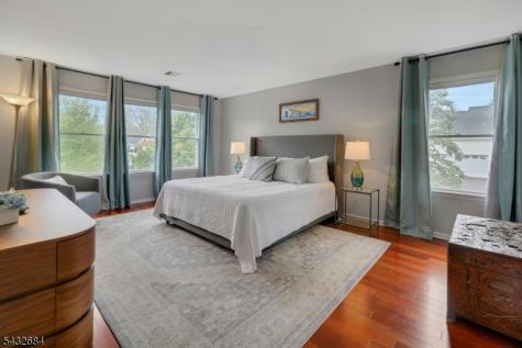 26 Rainbow Drive Long Hill NJ 07946