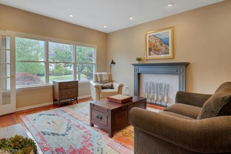 26 Rainbow Drive Long Hill NJ 07946