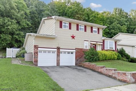 62 Molinari Drive Wanaque NJ 07465