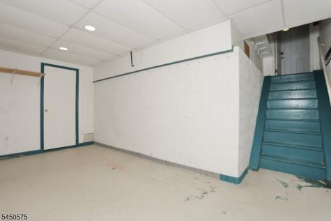 62 Molinari Drive Wanaque NJ 07465