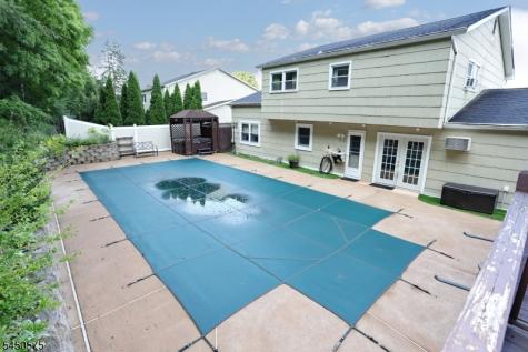 62 Molinari Drive Wanaque NJ 07465