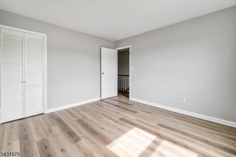 67 Eyland Avenue Roxbury NJ 07876