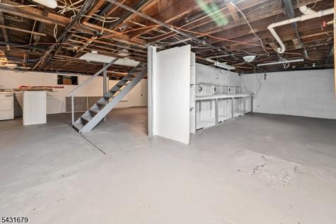 67 Eyland Avenue Roxbury NJ 07876