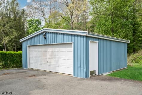 67 Eyland Avenue Roxbury NJ 07876