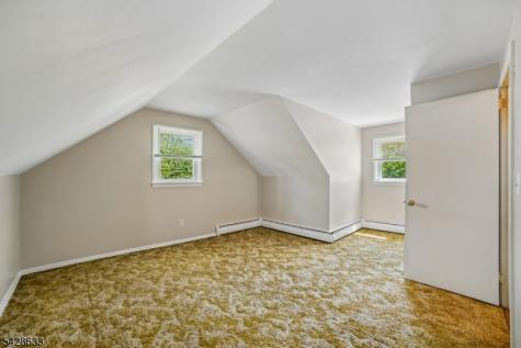 75 W Oakland Avenue Oakland NJ 07436