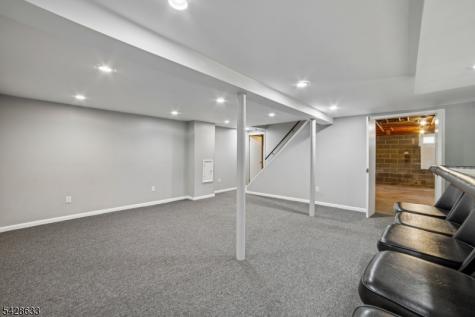 75 W Oakland Avenue Oakland NJ 07436