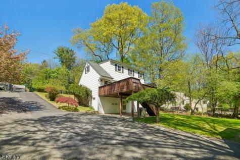 75 W Oakland Avenue Oakland NJ 07436