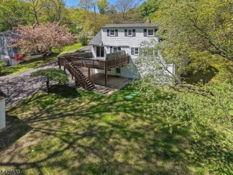 75 W Oakland Avenue Oakland NJ 07436