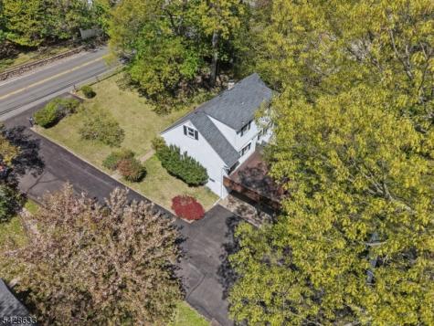 75 W Oakland Avenue Oakland NJ 07436