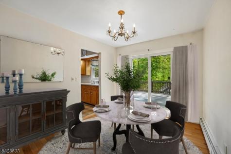 75 W Oakland Avenue Oakland NJ 07436