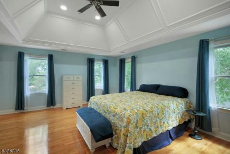 110 Nelson Place Westfield NJ 07090