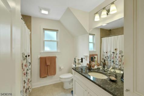 110 Nelson Place Westfield NJ 07090